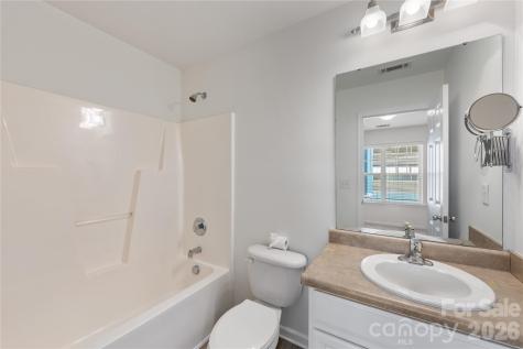 1127 Ilana Court Charlotte NC 28204