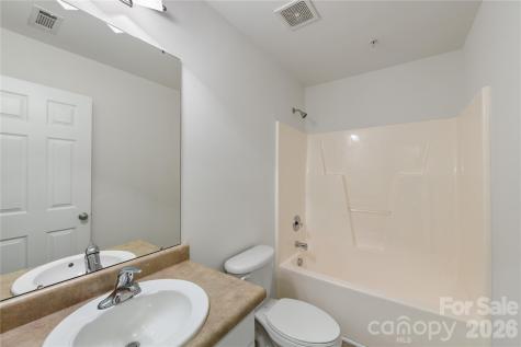 1127 Ilana Court Charlotte NC 28204