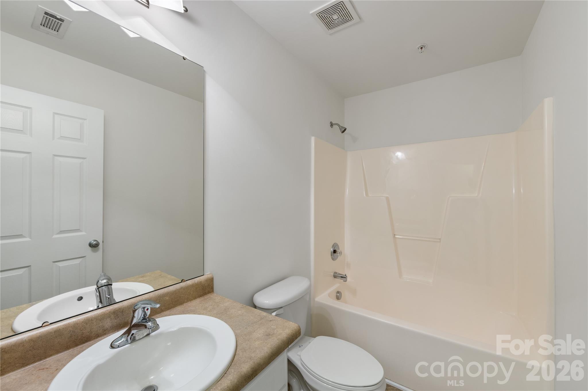 1127 Ilana Court Charlotte NC 28204