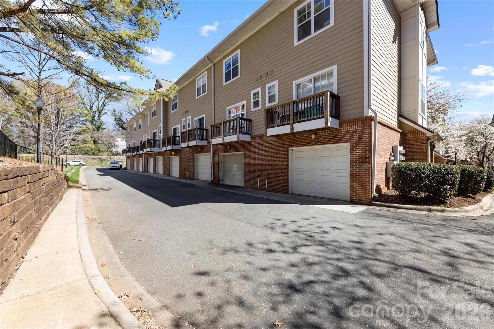 1127 Ilana Court Charlotte NC 28204
