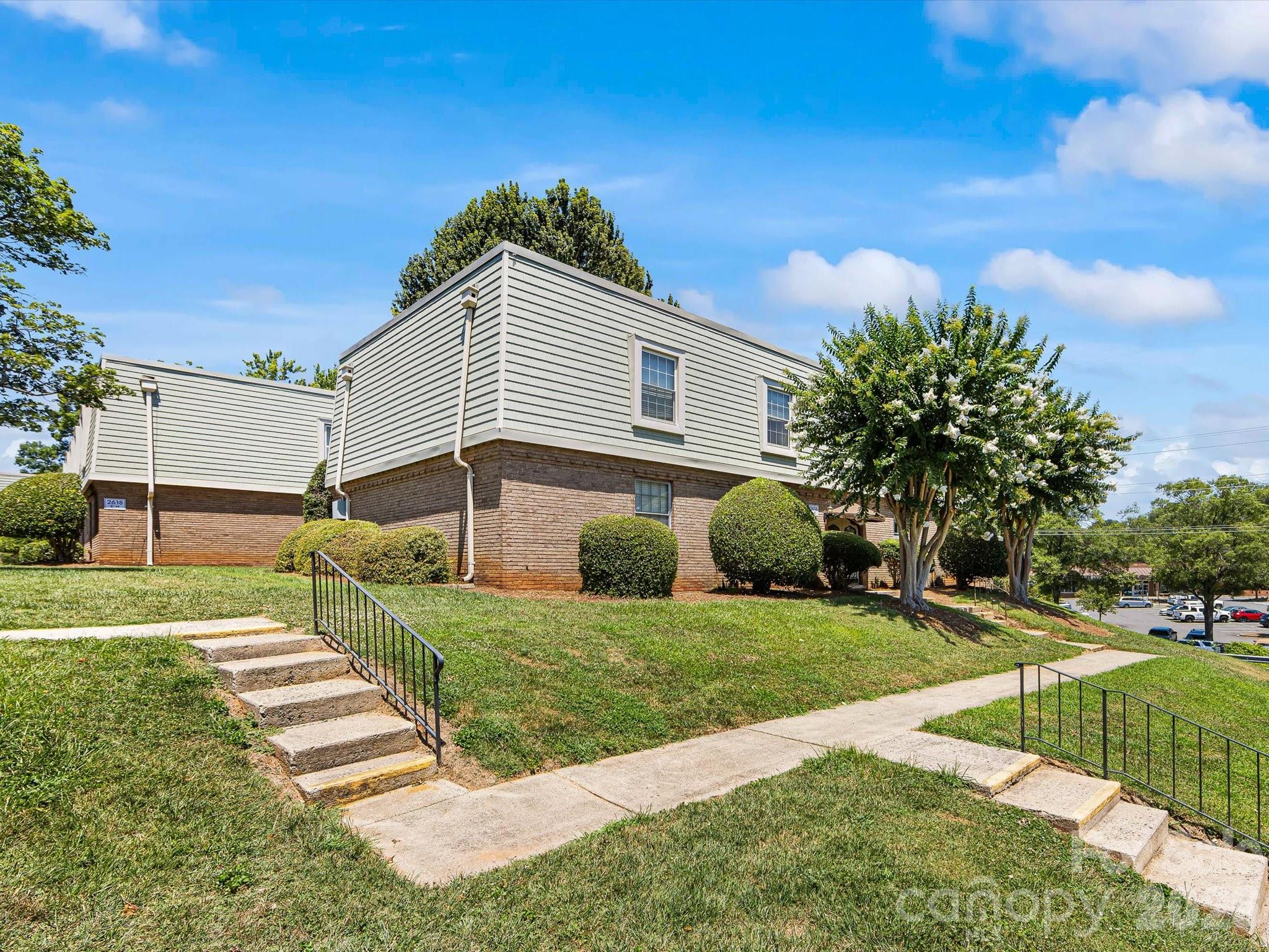 2616 Park Road Charlotte NC 28209