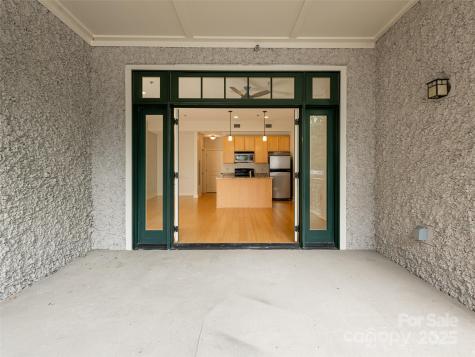 190 Broadway Street Asheville NC 28801