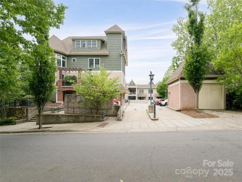 190 Broadway Street Asheville NC 28801