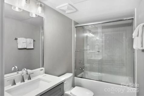 102 Southside Avenue Asheville NC 28801