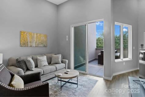 102 Southside Avenue Asheville NC 28801