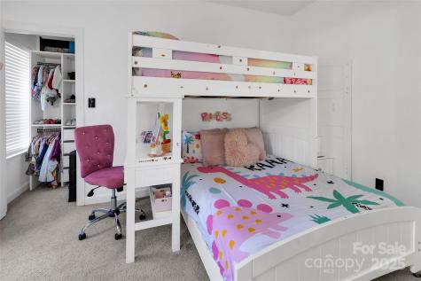 12008 Bordeaux Street Charlotte NC 28277