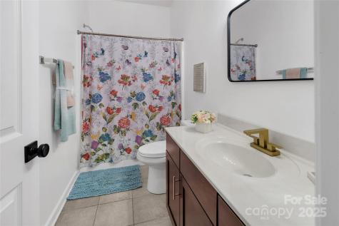 12008 Bordeaux Street Charlotte NC 28277