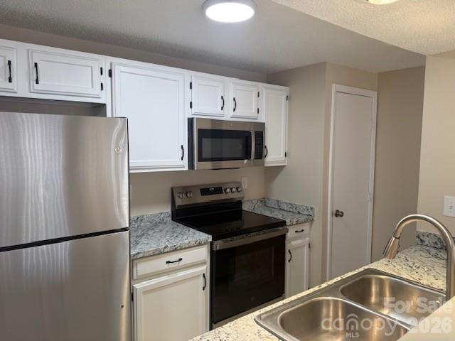 1610 Arlyn Circle Charlotte NC 28213