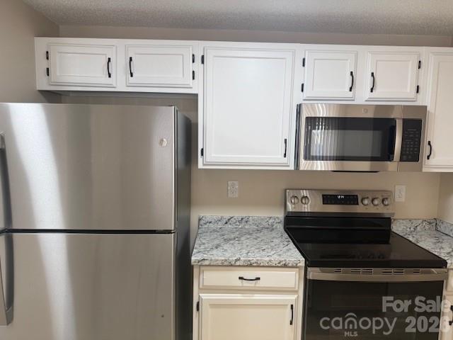 1610 Arlyn Circle Charlotte NC 28213