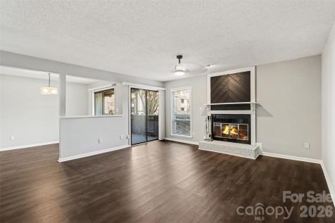 7255 Winery Lane Charlotte NC 28227