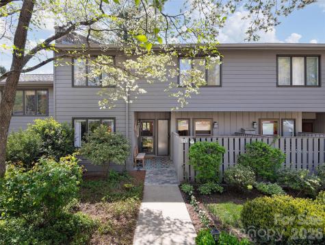 521 Crowfields Lane Asheville NC 28803