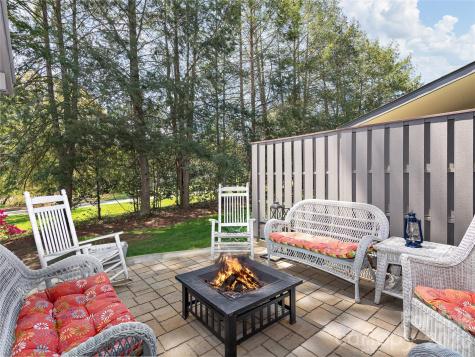 521 Crowfields Lane Asheville NC 28803