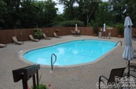 521 Crowfields Lane Asheville NC 28803