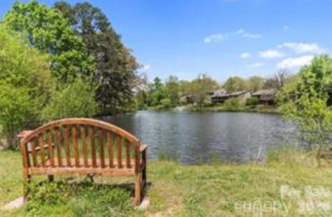 521 Crowfields Lane Asheville NC 28803