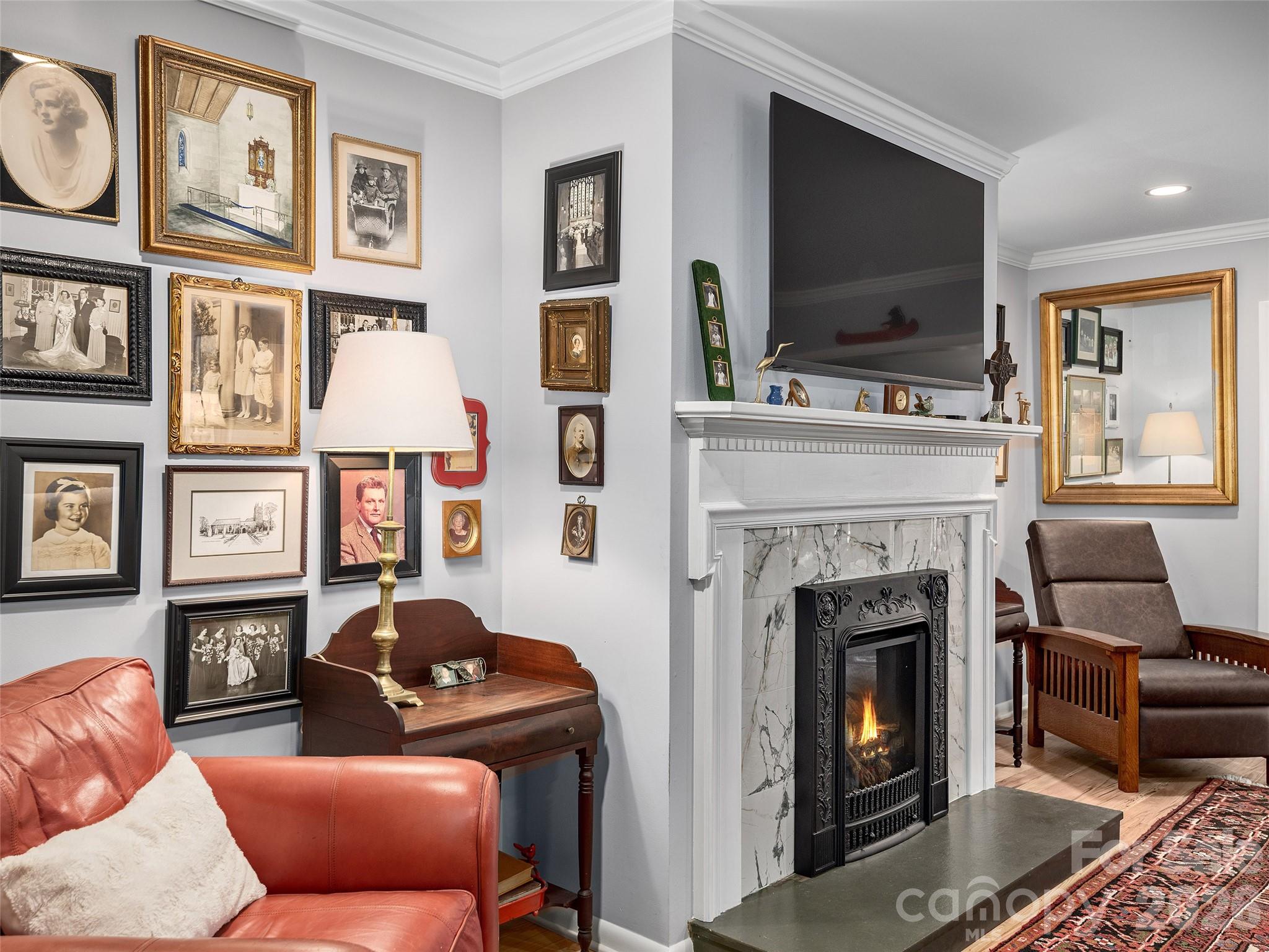 521 Crowfields Lane Asheville NC 28803