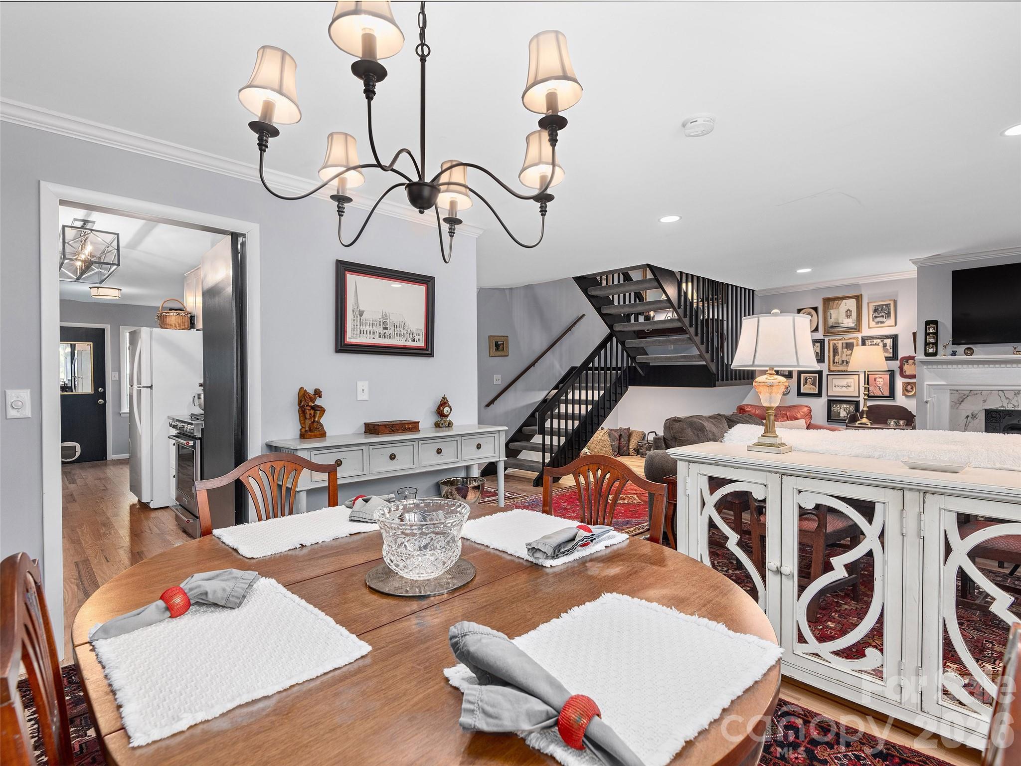 521 Crowfields Lane Asheville NC 28803