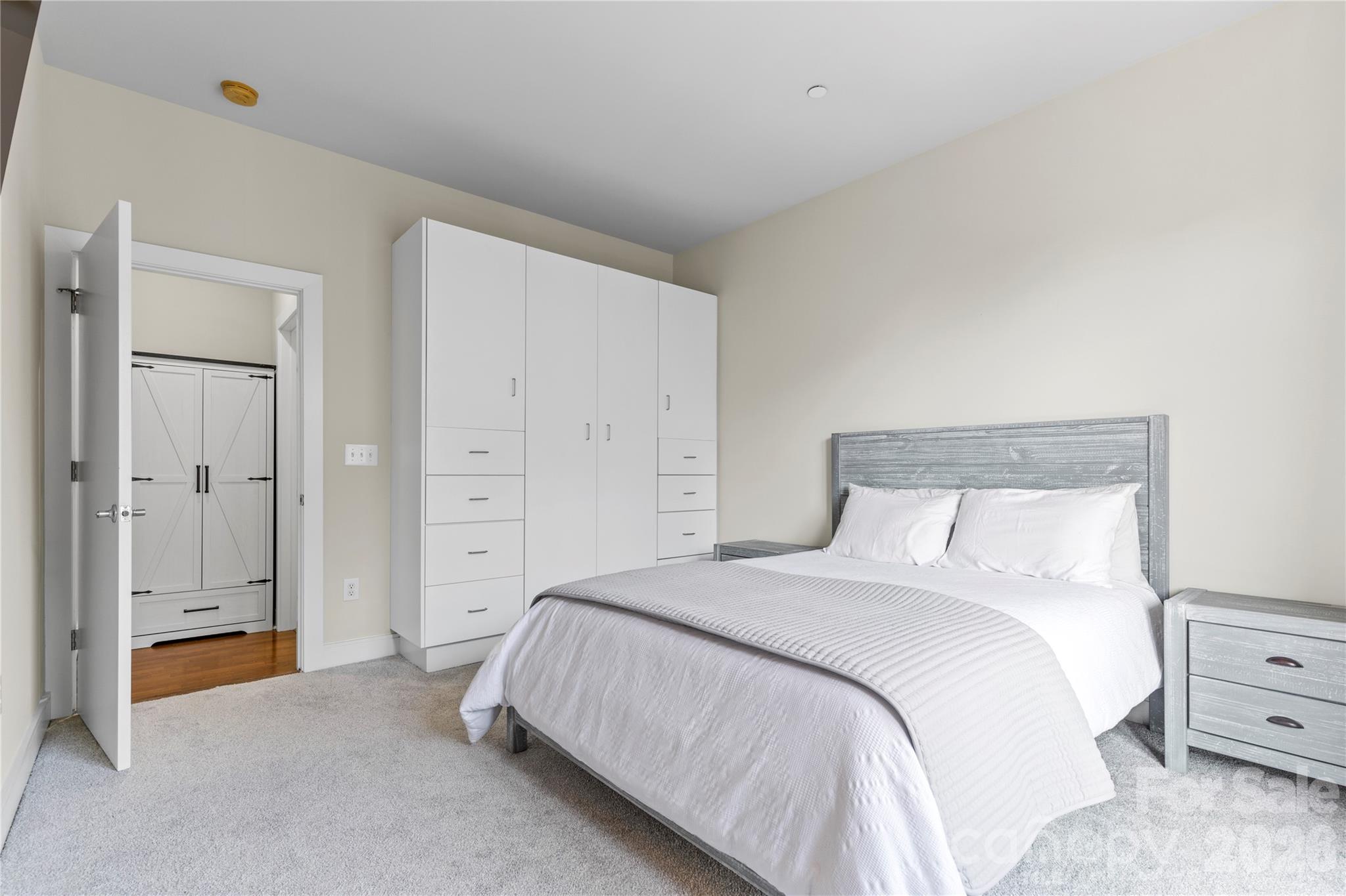 300 Magnolia Avenue Charlotte NC 28203