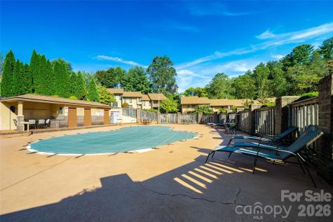 12 Pebble Creek Drive Asheville NC 28803