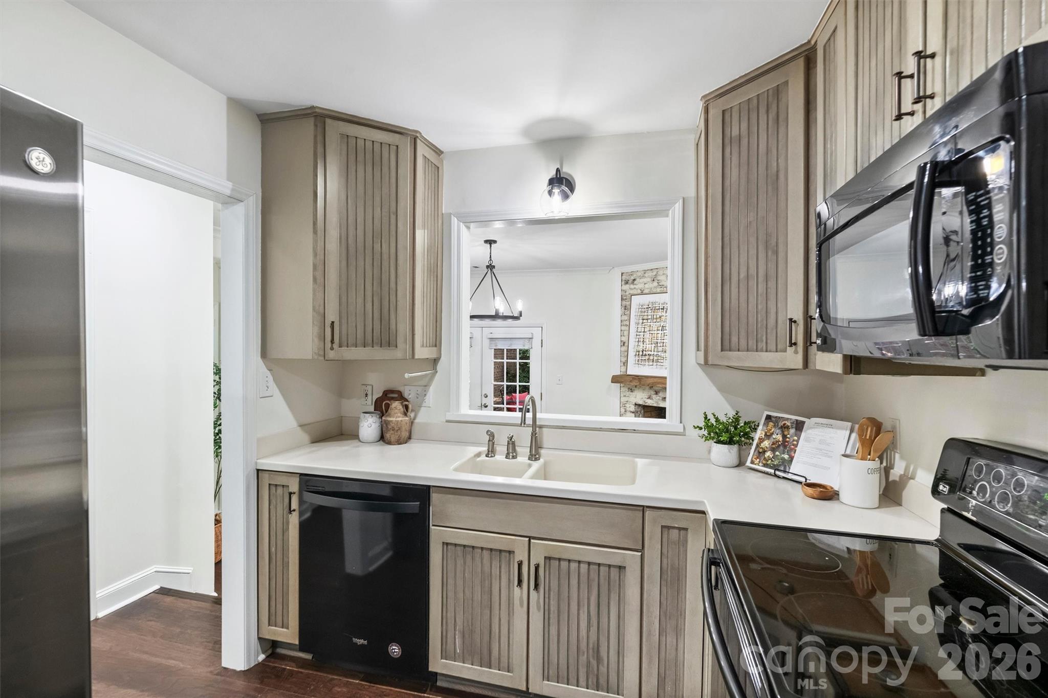 520 N Poplar Street Charlotte NC 28202