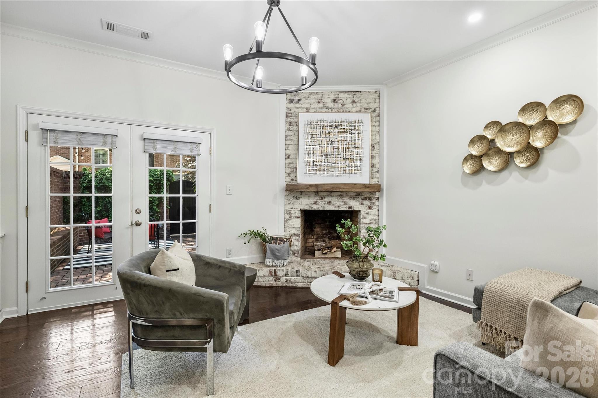 520 N Poplar Street Charlotte NC 28202