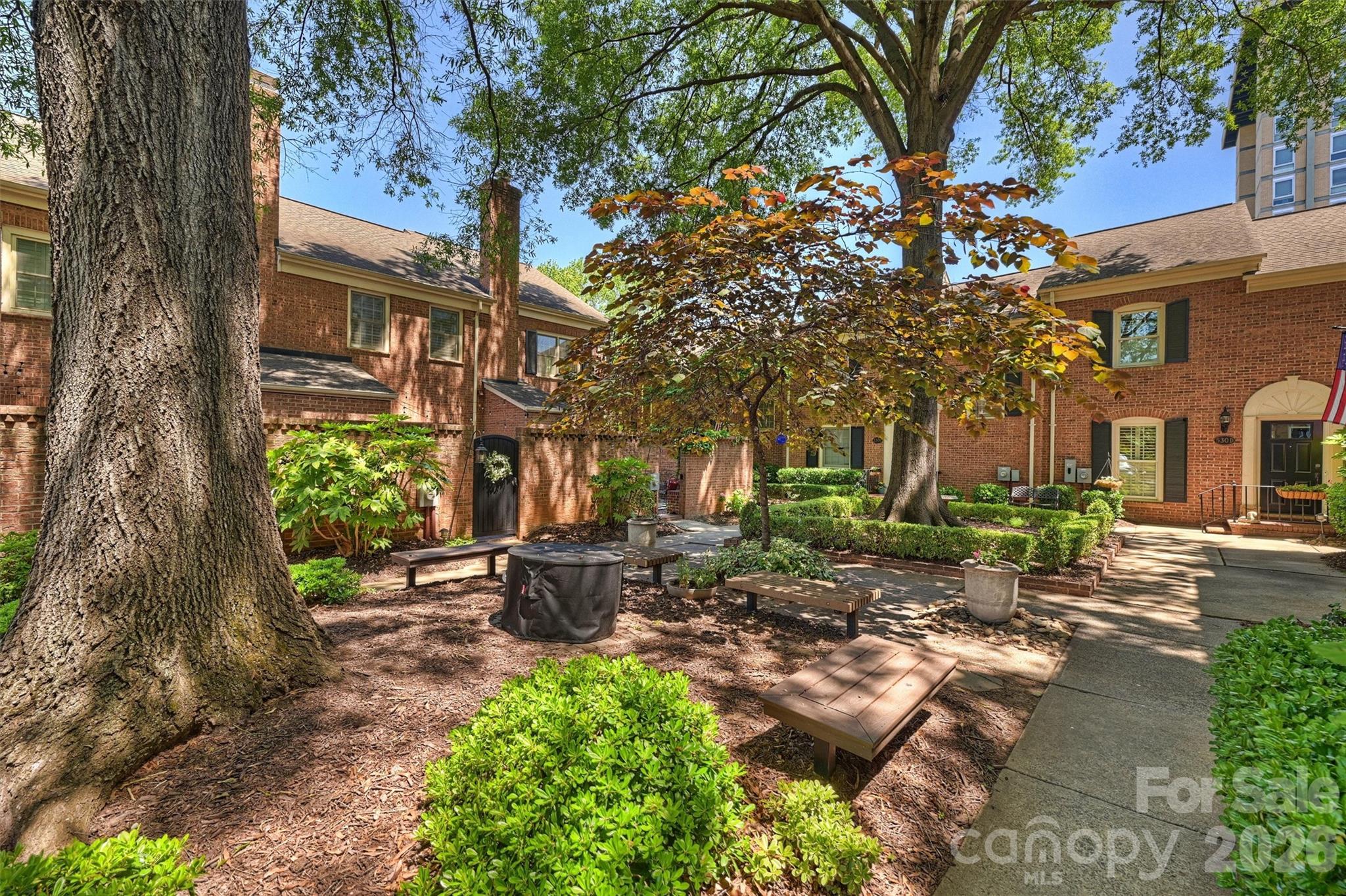 520 N Poplar Street Charlotte NC 28202