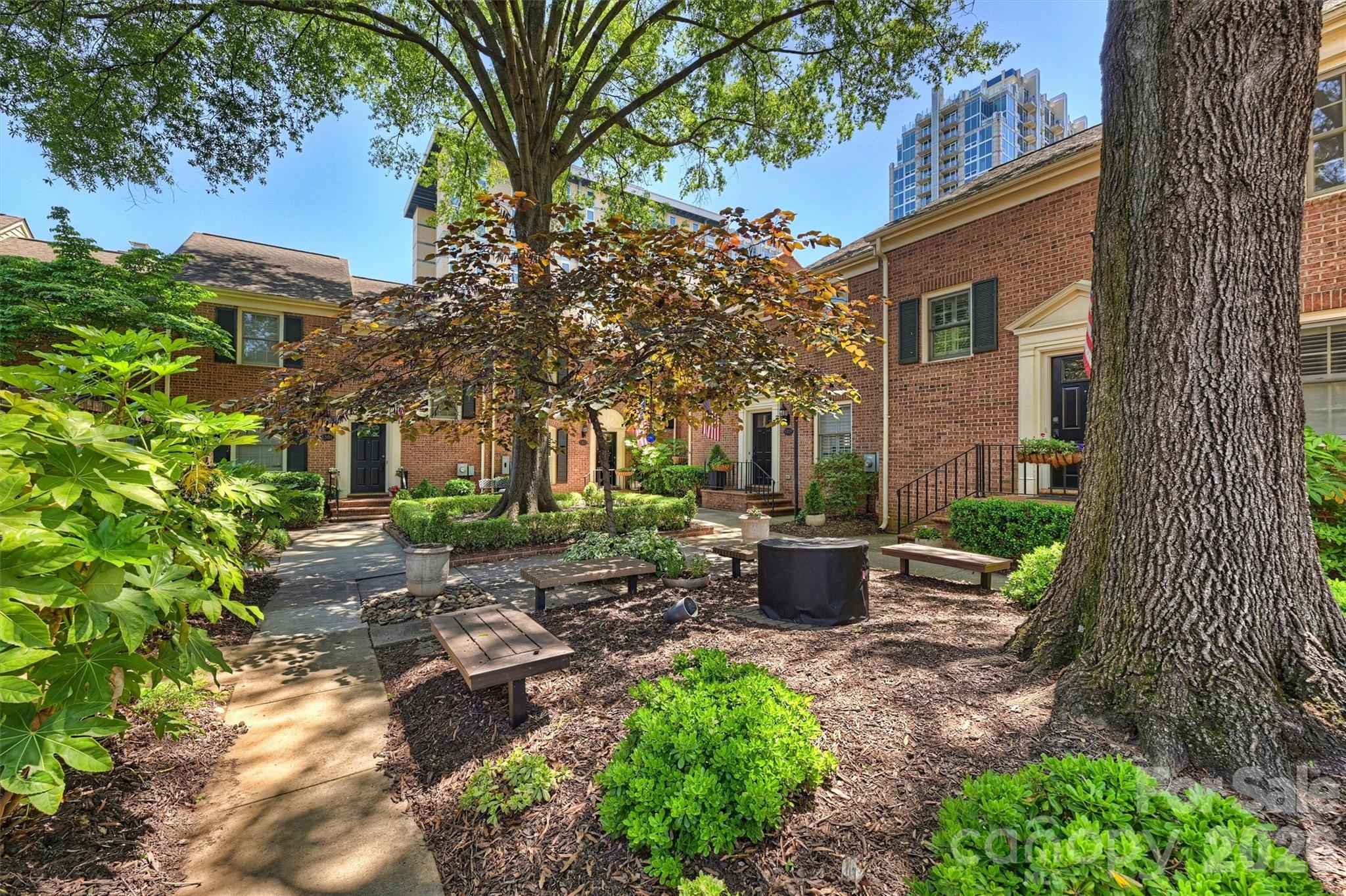 520 N Poplar Street Charlotte NC 28202