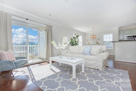 1075 Triece Lane Charlotte NC 28215