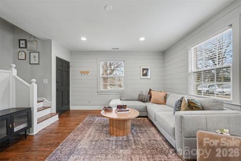 231 Wakefield Drive Charlotte NC 28209