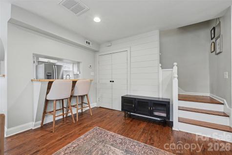 231 Wakefield Drive Charlotte NC 28209