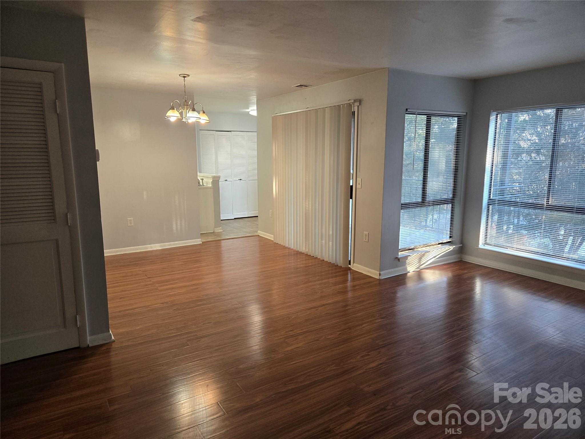 4804 Spring Lake Drive Charlotte NC 28212