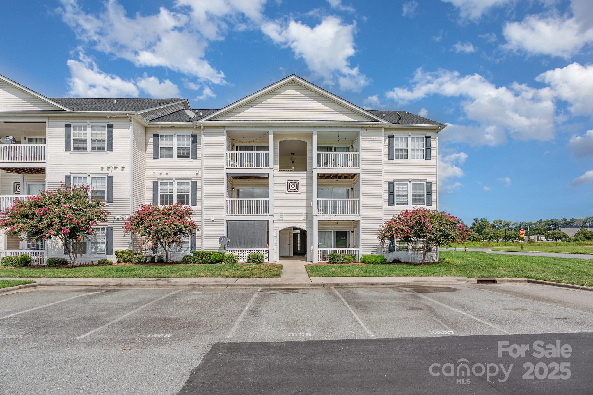 3809 Carl Parmer Drive Harrisburg NC 28075