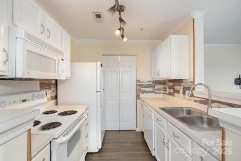 3809 Carl Parmer Drive Harrisburg NC 28075