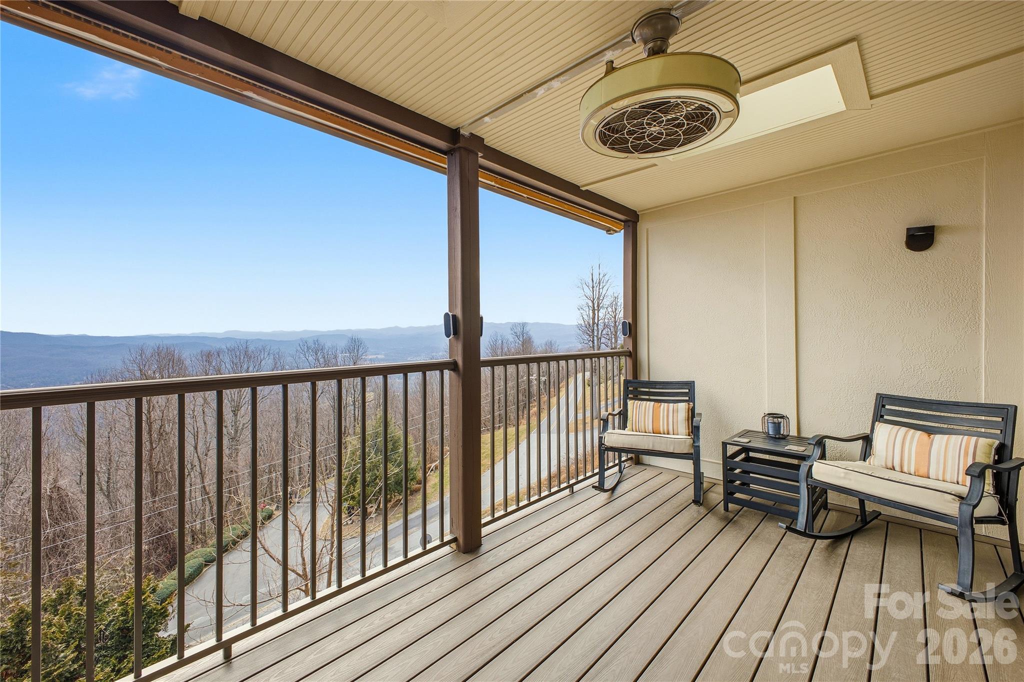 1403 Fleetwood Plaza Hendersonville NC 28739