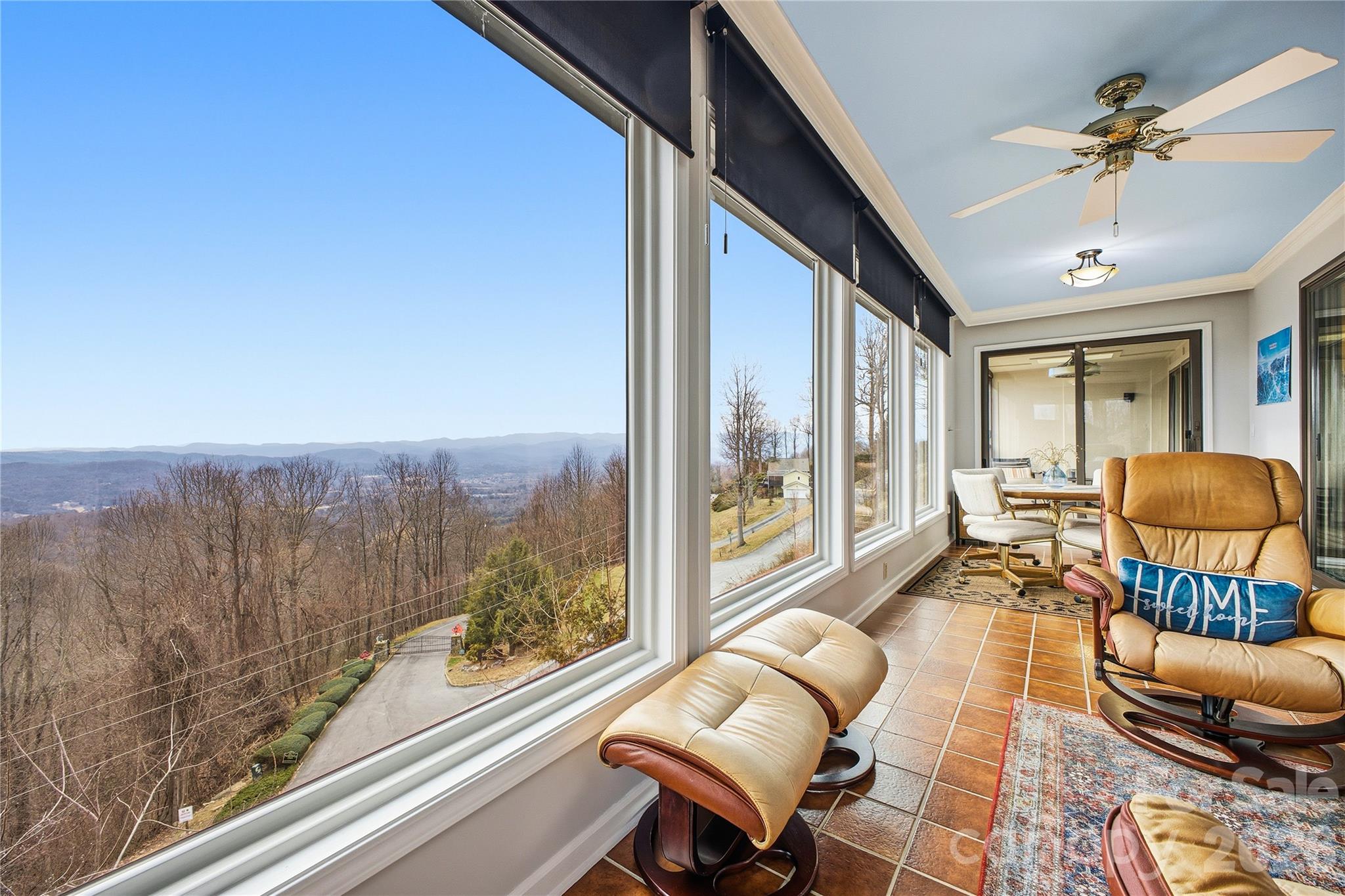 1403 Fleetwood Plaza Hendersonville NC 28739