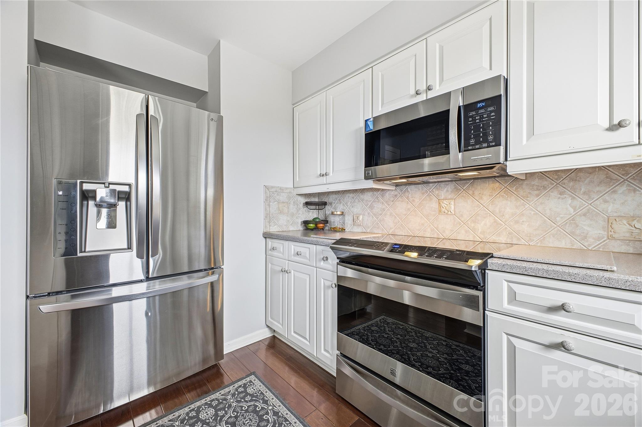 1403 Fleetwood Plaza Hendersonville NC 28739
