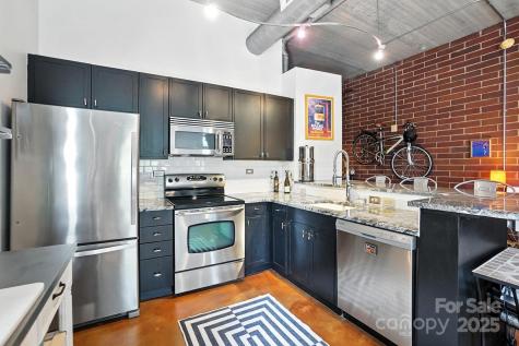 626 N Graham Street Charlotte NC 28202