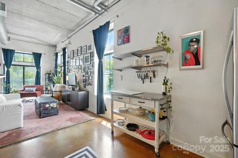 626 N Graham Street Charlotte NC 28202