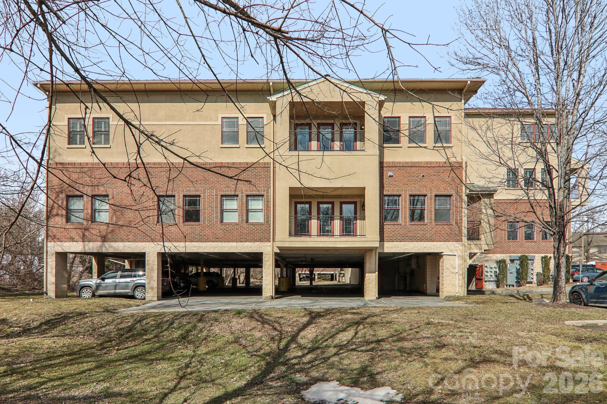 475 S Church Street Hendersonville NC 28792