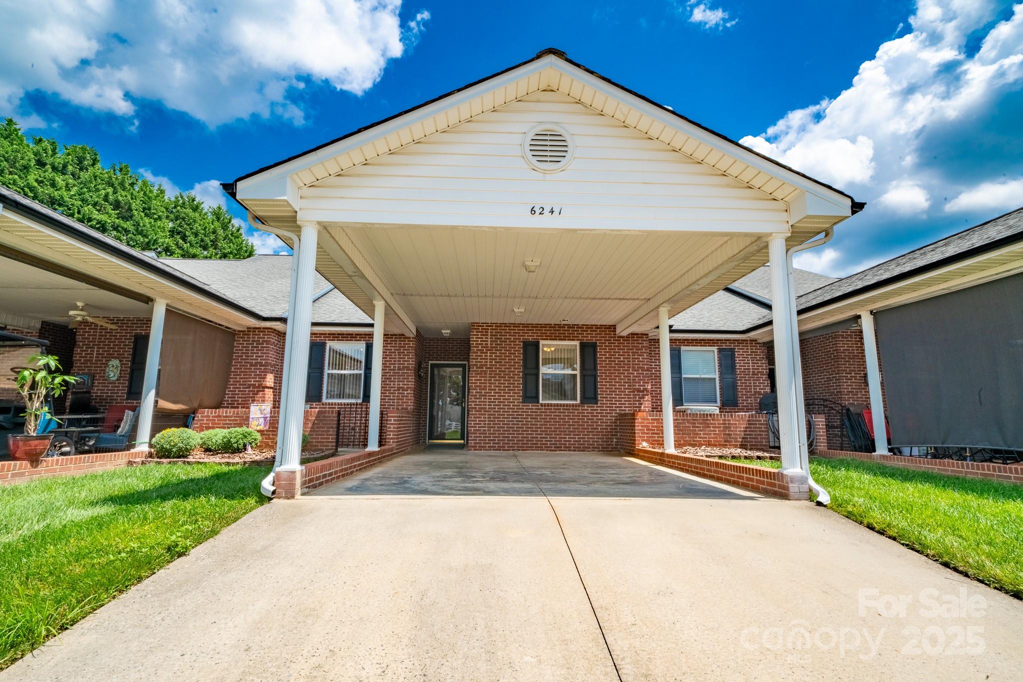 6241 Orchid Court Denver NC 28037