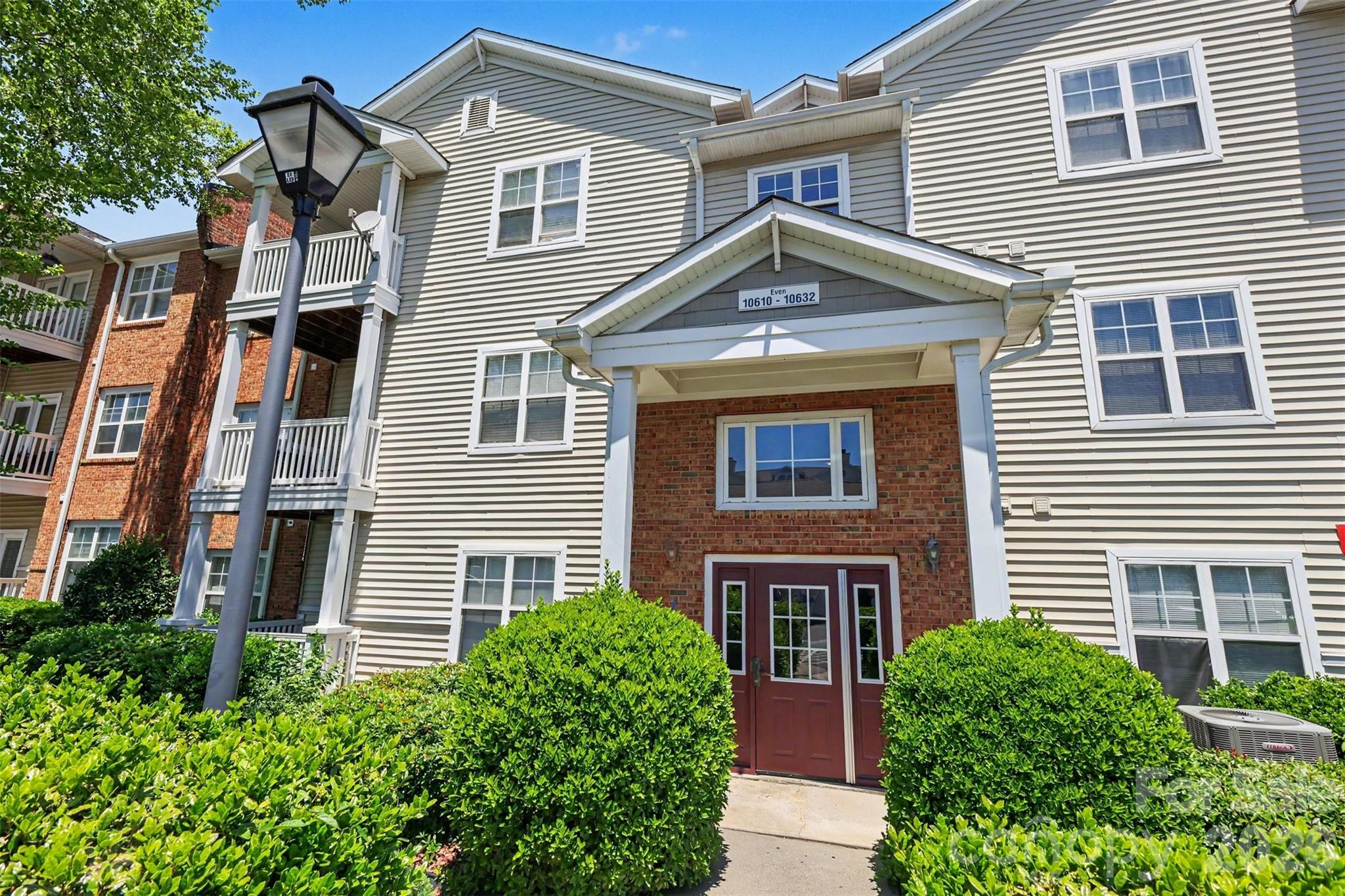 10616 Hill Point Court Charlotte NC 28262
