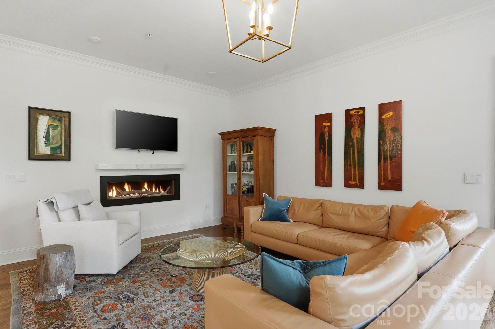 2312 Selwyn Avenue Charlotte NC 28207