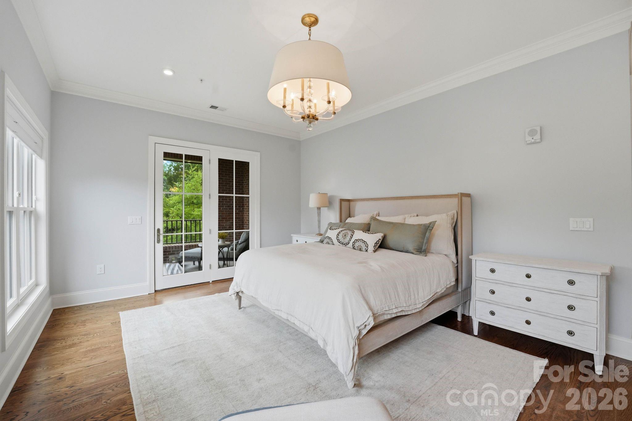 2312 Selwyn Avenue Charlotte NC 28207