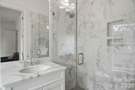 2312 Selwyn Avenue Charlotte NC 28207