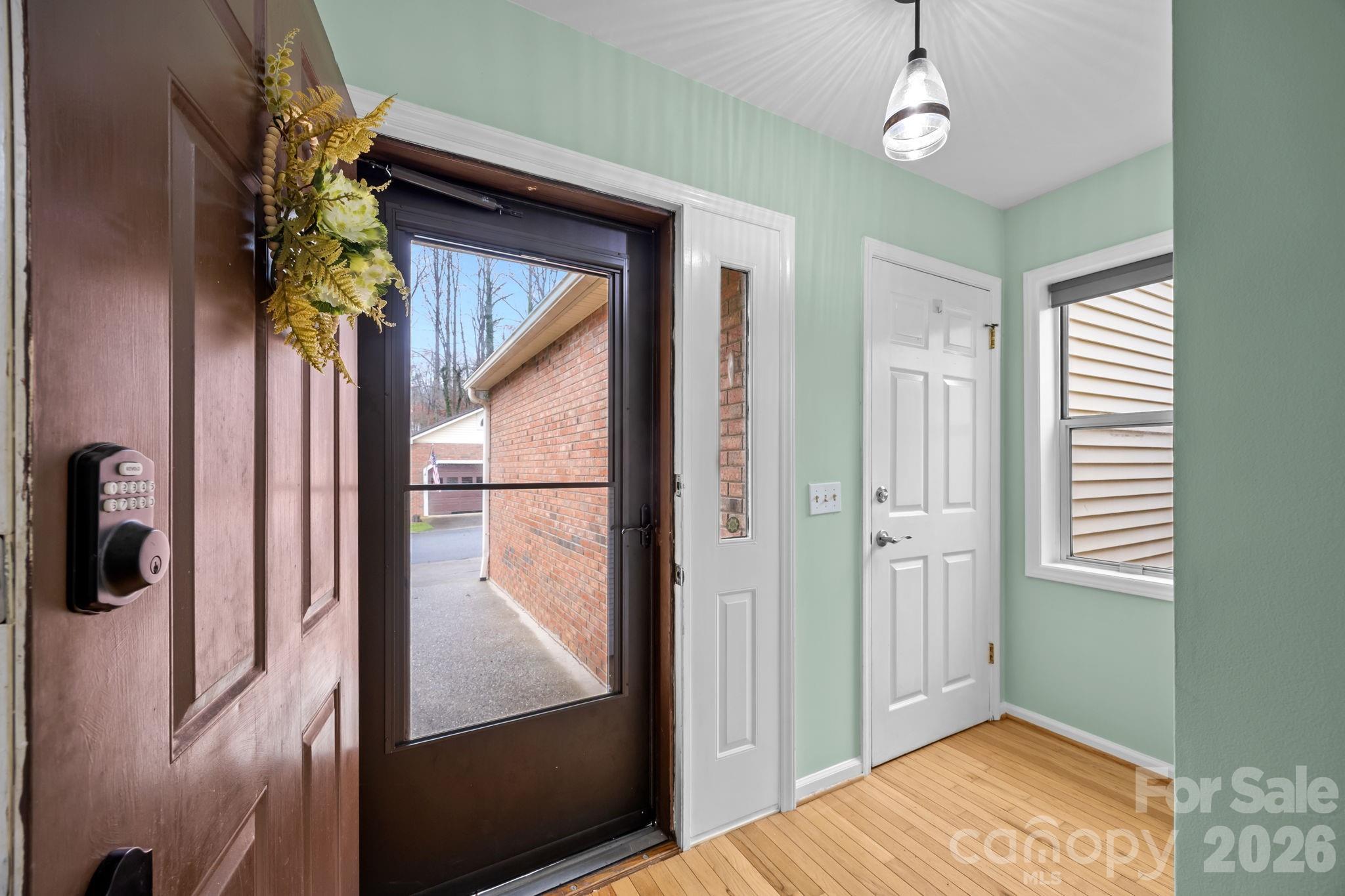 125 Exeter Court Hendersonville NC 28791