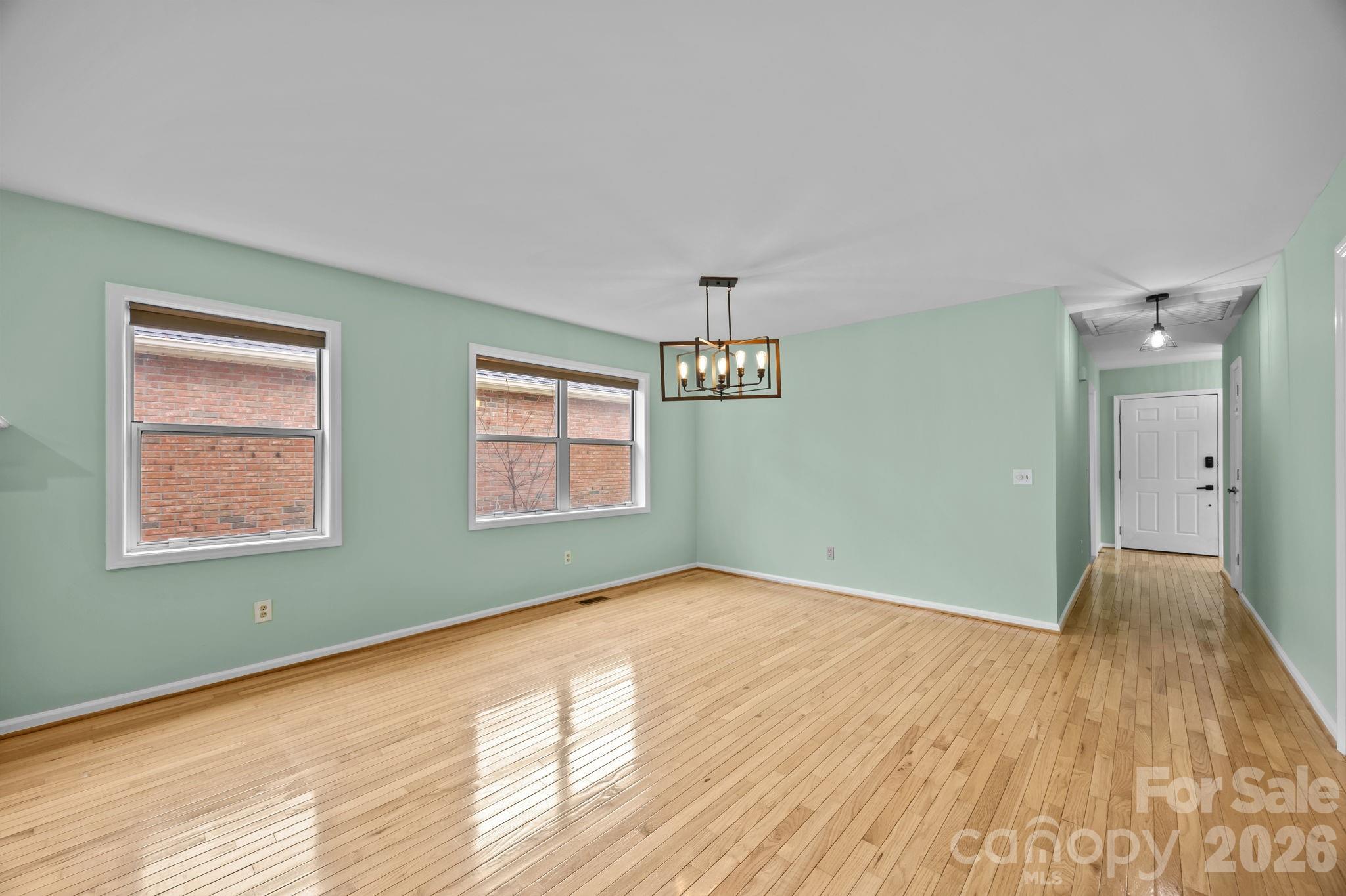 125 Exeter Court Hendersonville NC 28791