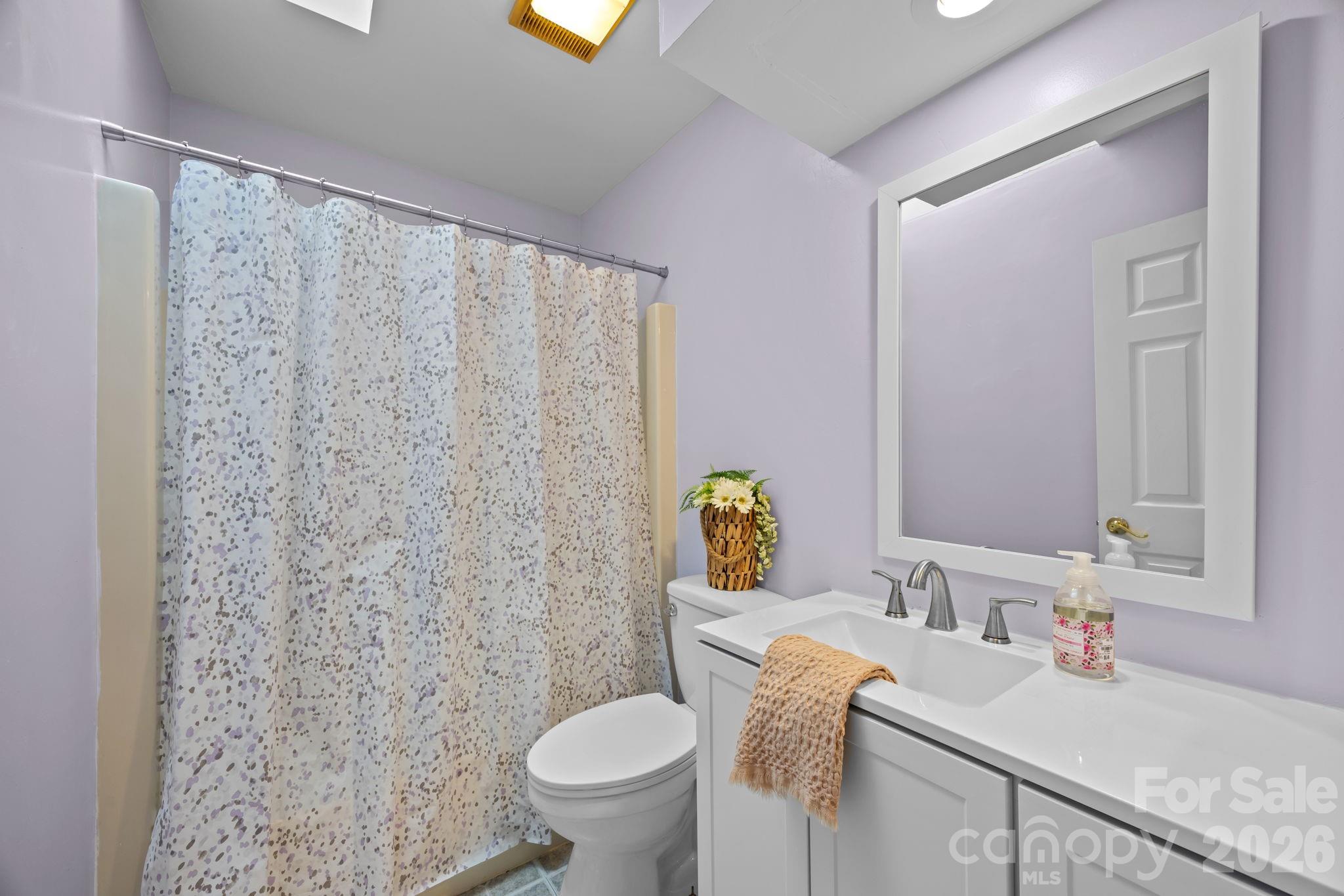 125 Exeter Court Hendersonville NC 28791