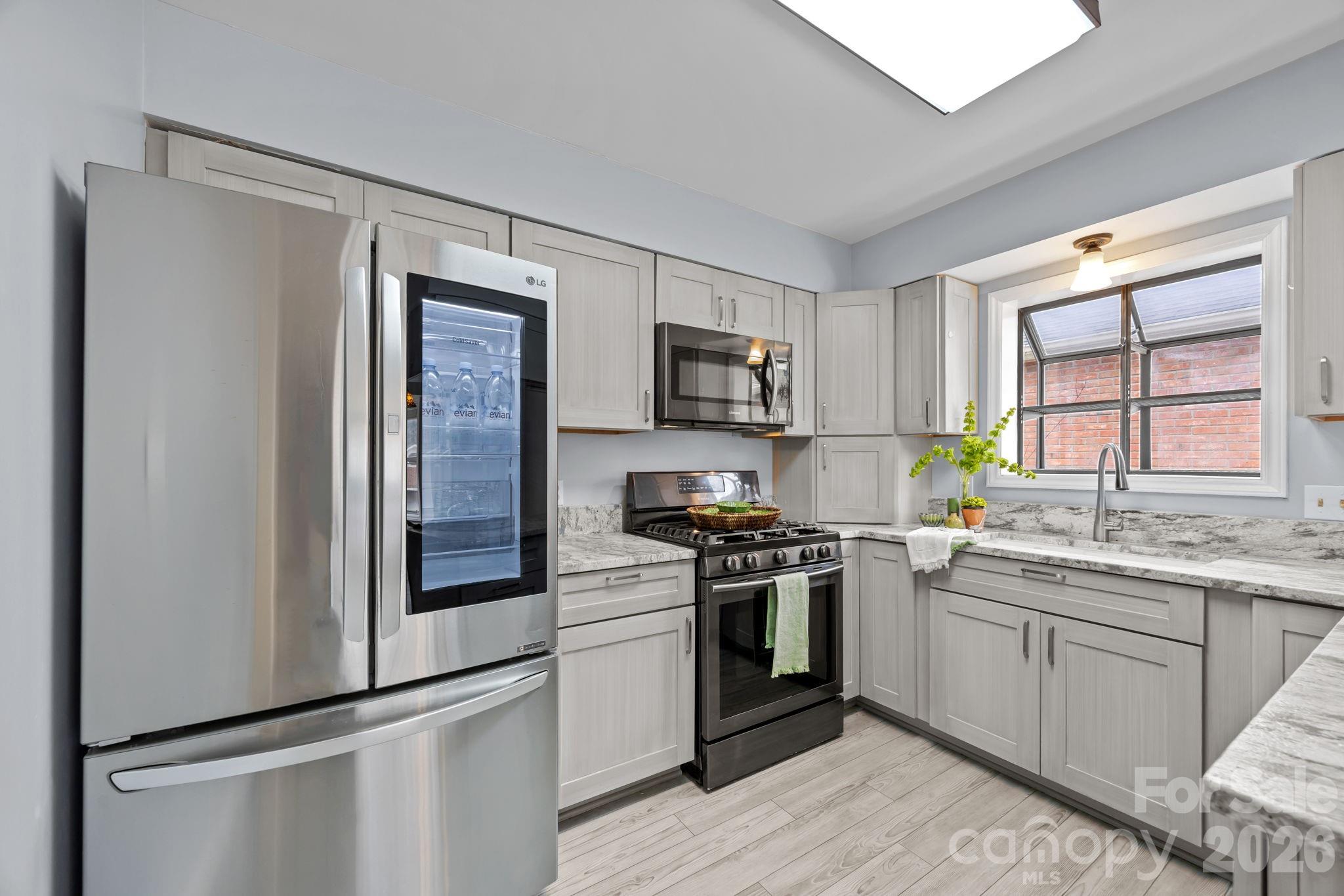125 Exeter Court Hendersonville NC 28791