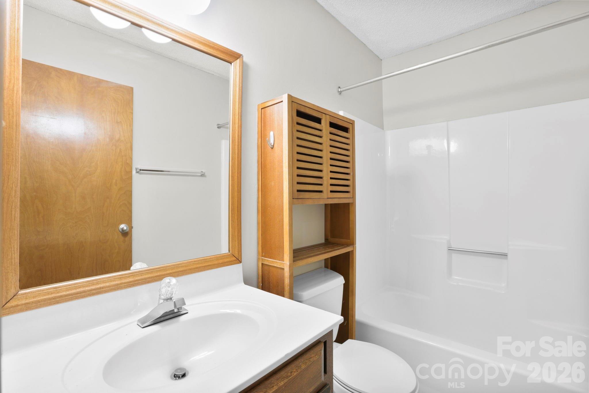 48 Ravencroft Lane Asheville NC 28803