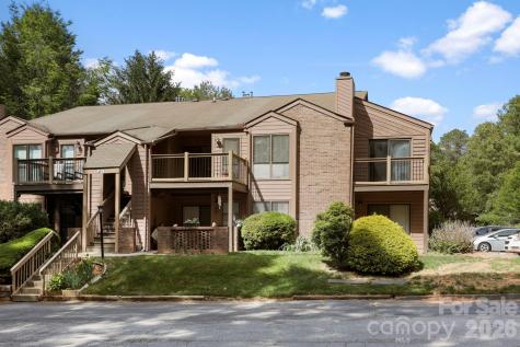 48 Ravencroft Lane Asheville NC 28803