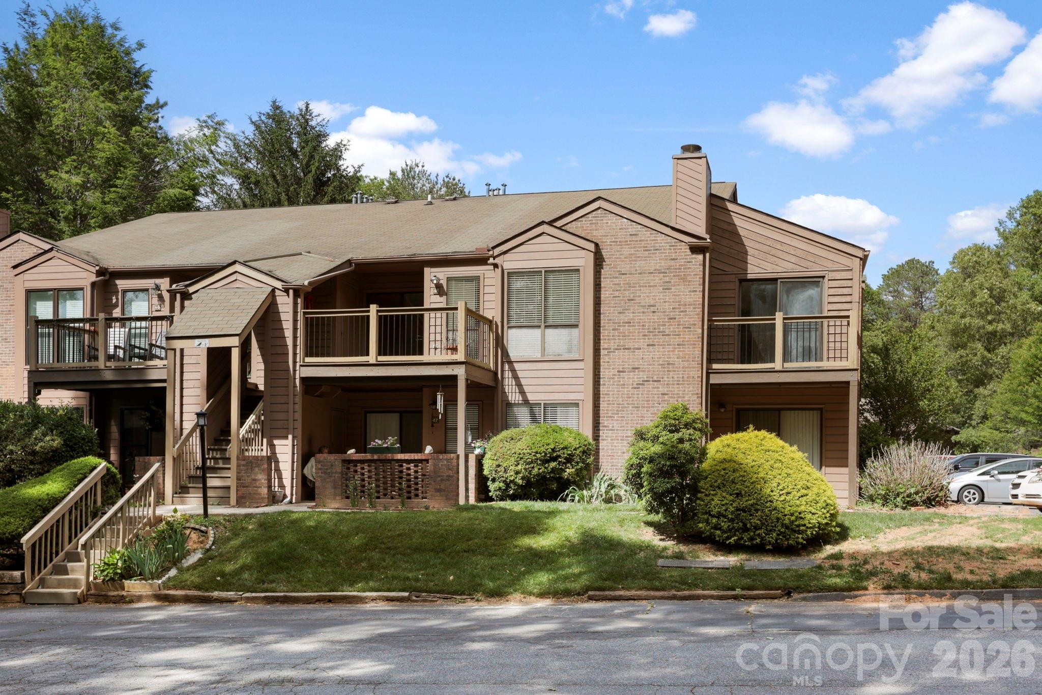48 Ravencroft Lane Asheville NC 28803
